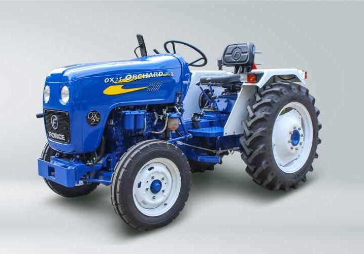 FORCE Orchard DLX LT 2WD Tractor - Left side view