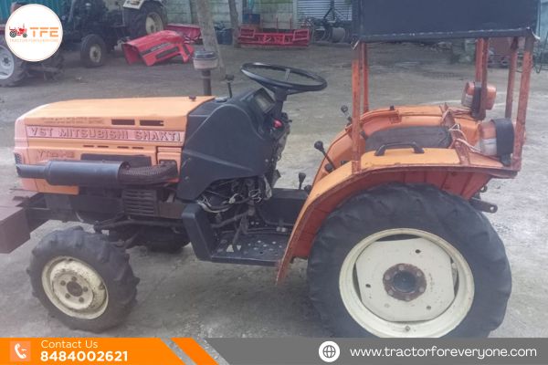 VST Mitsubishi Shakti 224 1D 4WD Tractor 2016
