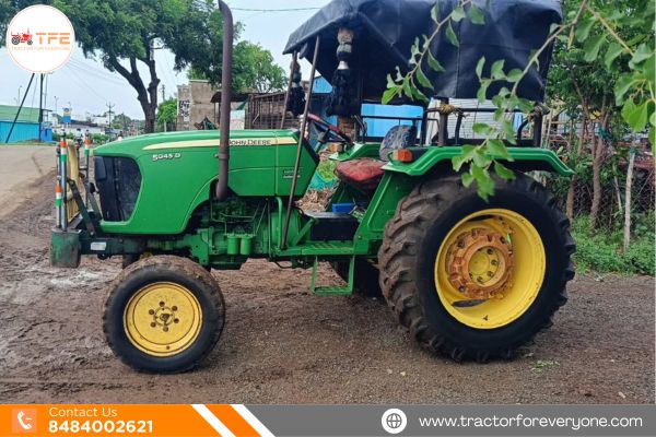 John Deere 5045D 2WD Tractor 2014