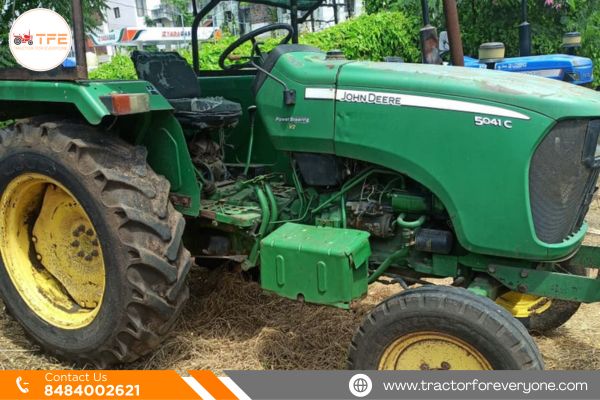 John Deere 5041 C 2WD Tractor 2012