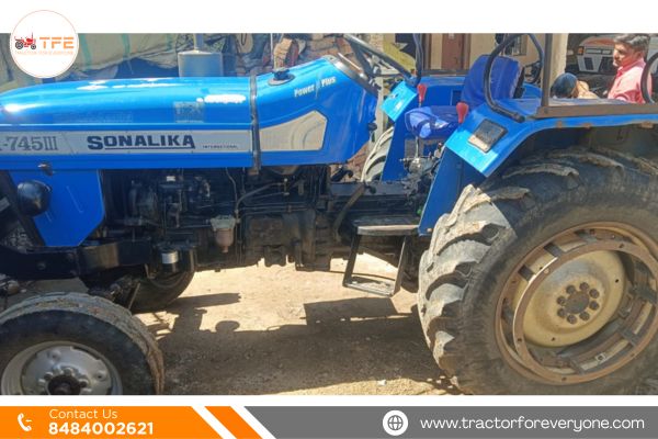 Sonalika DI 745 lll 2WD Tractor 2017