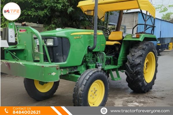 John Deere 5045D 2WD Tractor 2023