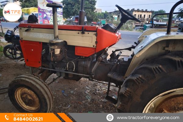 Swaraj 744 FE 2WD Tractor 2011