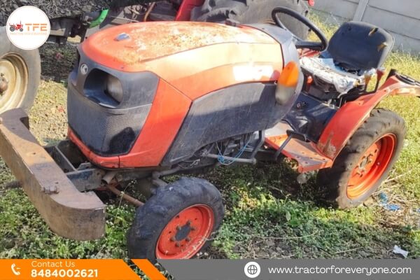 Kubota NeoStar A211N 4WD Tractor 2014