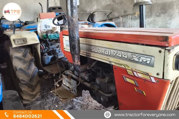 Swaraj 724 XM Orchard 2WD Tractor 2017